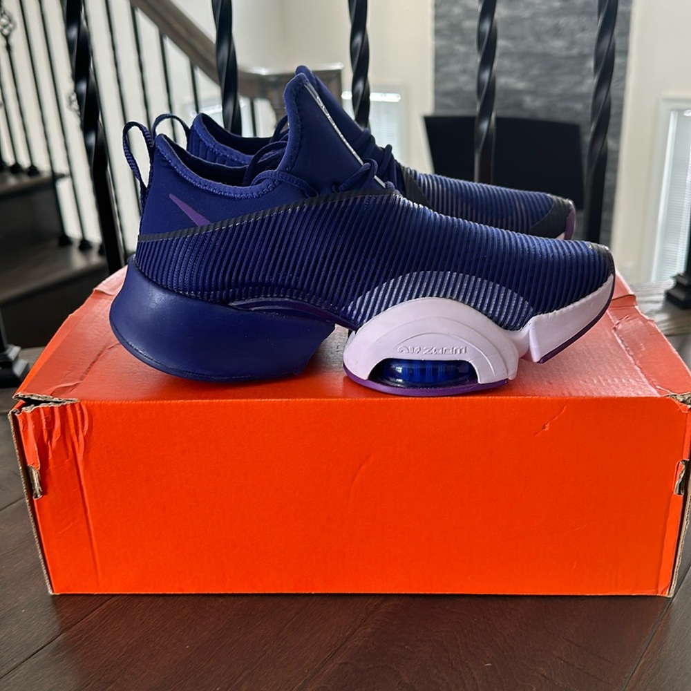 NEW in the box women’s NIKE Air Zoom SuperRep, purple size US 7